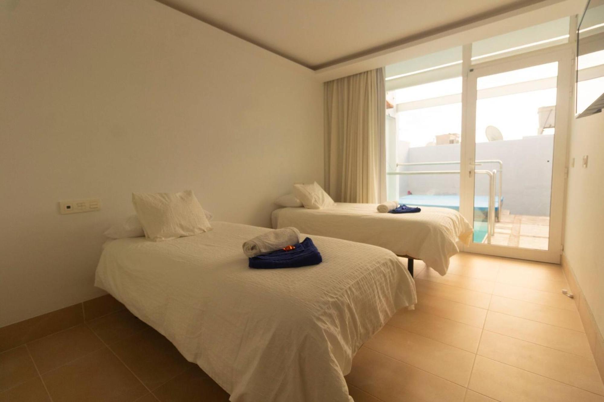 Luxury Villa Rincon Del Mar- Old Town - Puerto Del Carmen Пуерто-дель-Кармен Екстер'єр фото